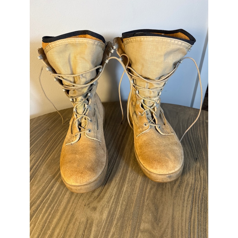 Belleville 390DES Combat Boots Mens 9 R‎ Tan Suede Vibram With Bates Liners